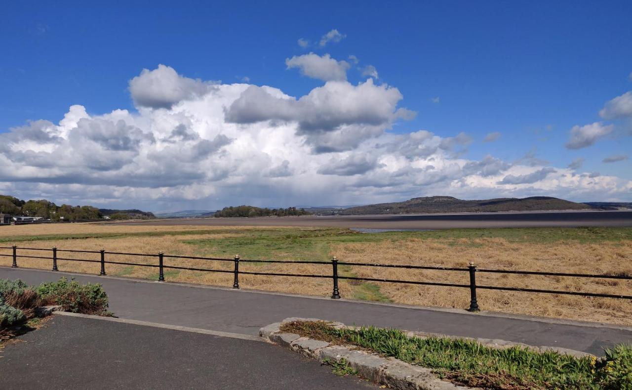 Crown Hill, Grange Over Sands Exterior photo
