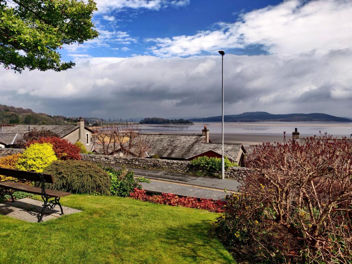 Crown Hill, Grange Over Sands Exterior photo